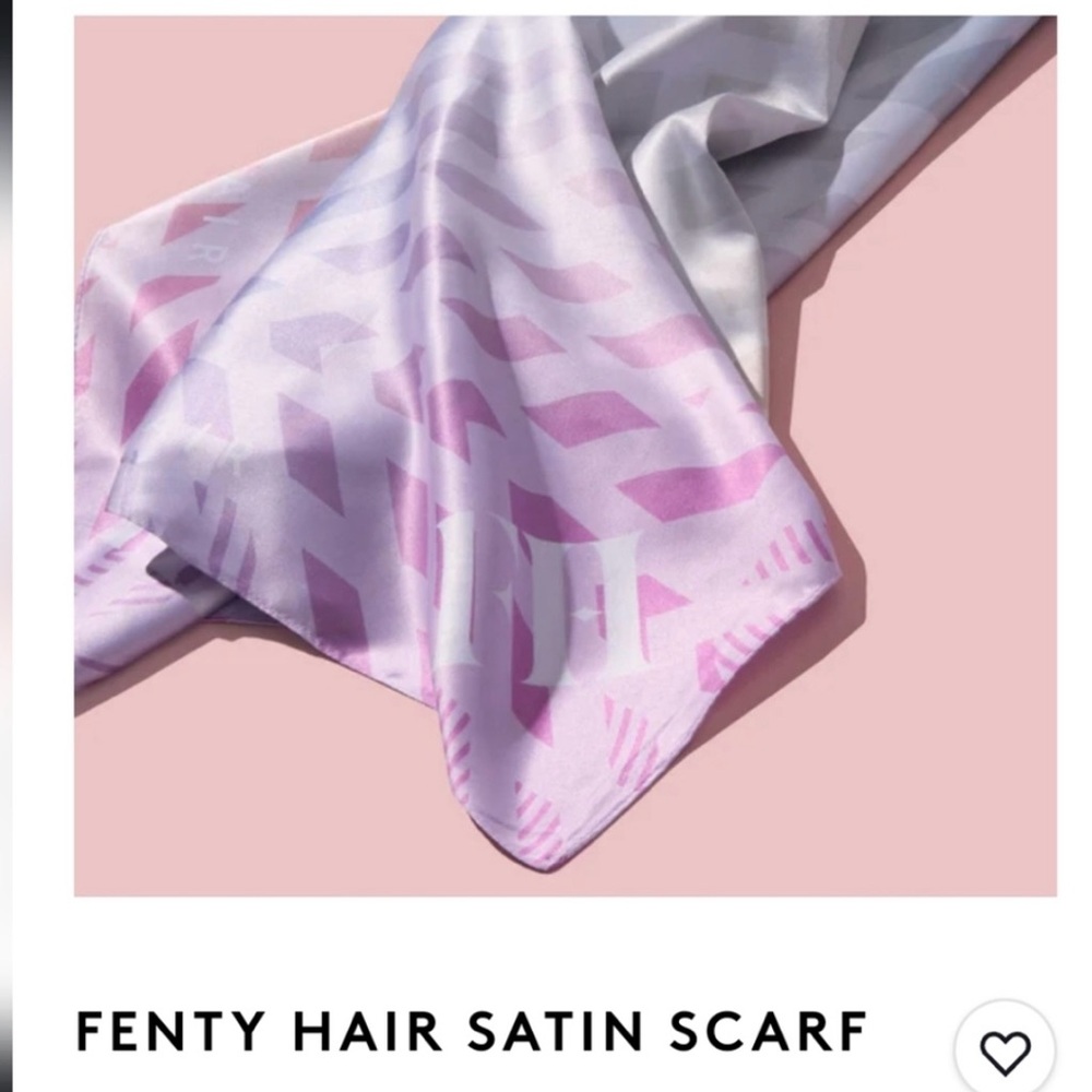 Fentyโ Printed Silk Scarf